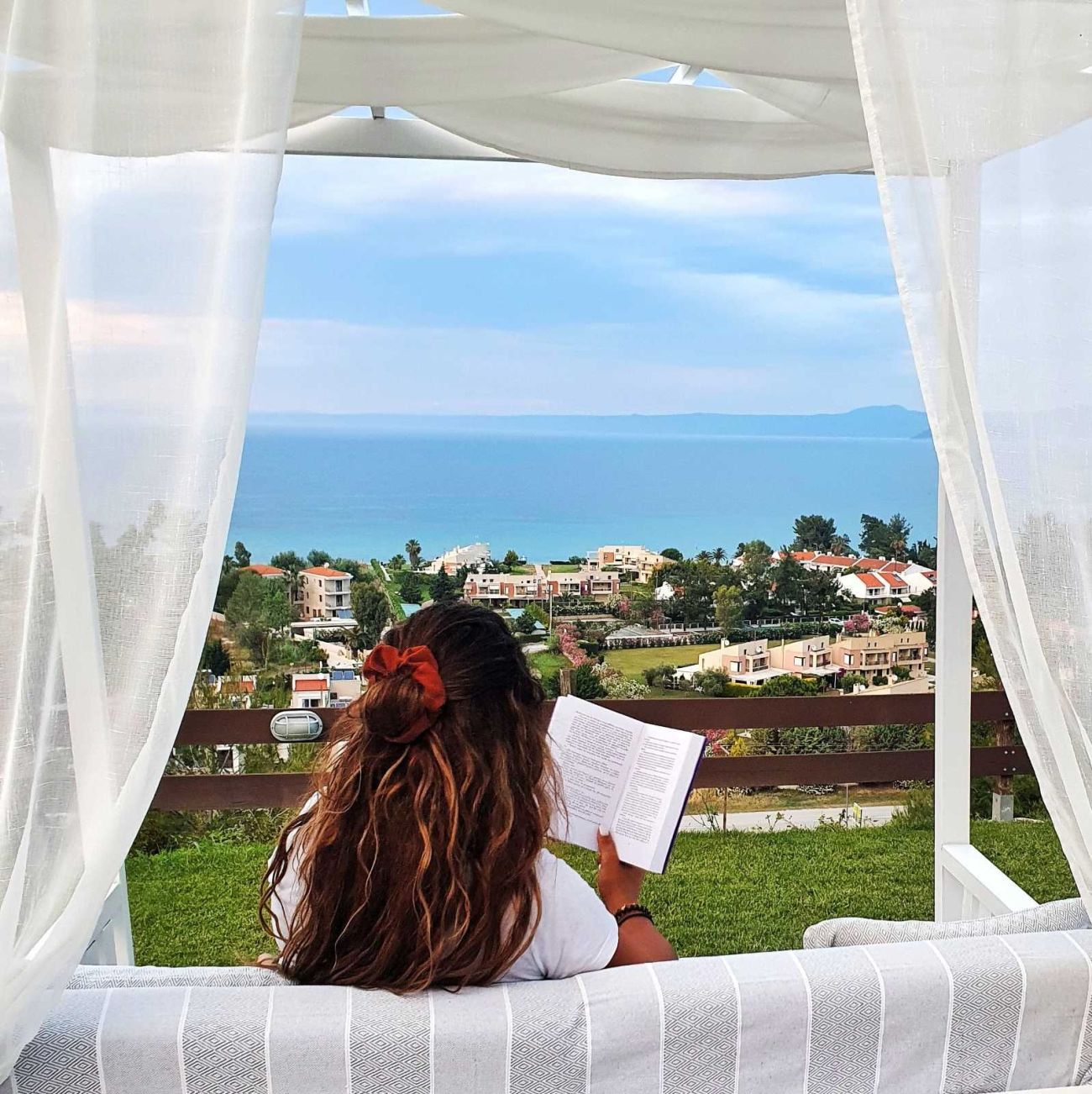 Bungalow White Apartments & Suites Halkidiki