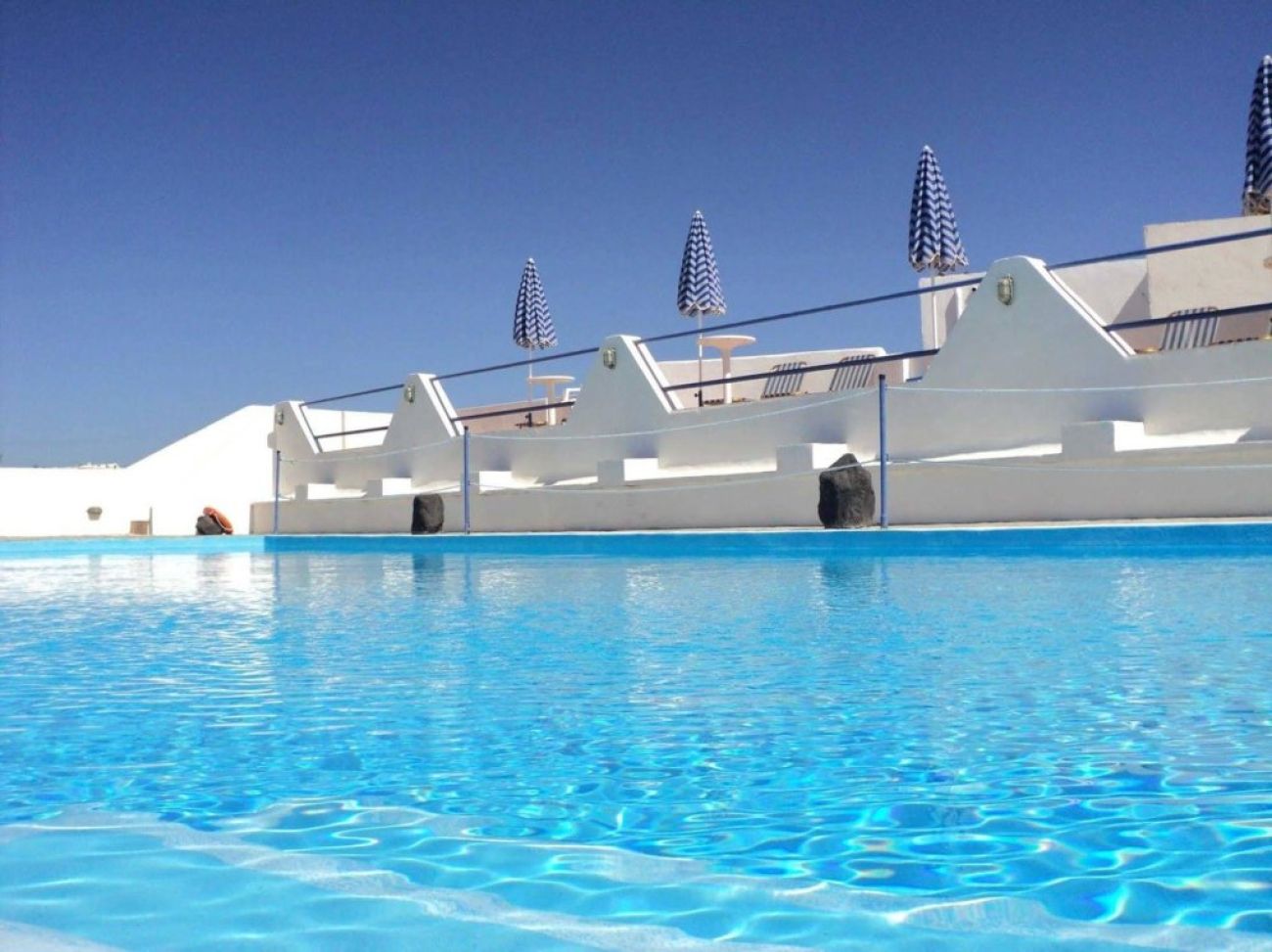 Adamastos 3*