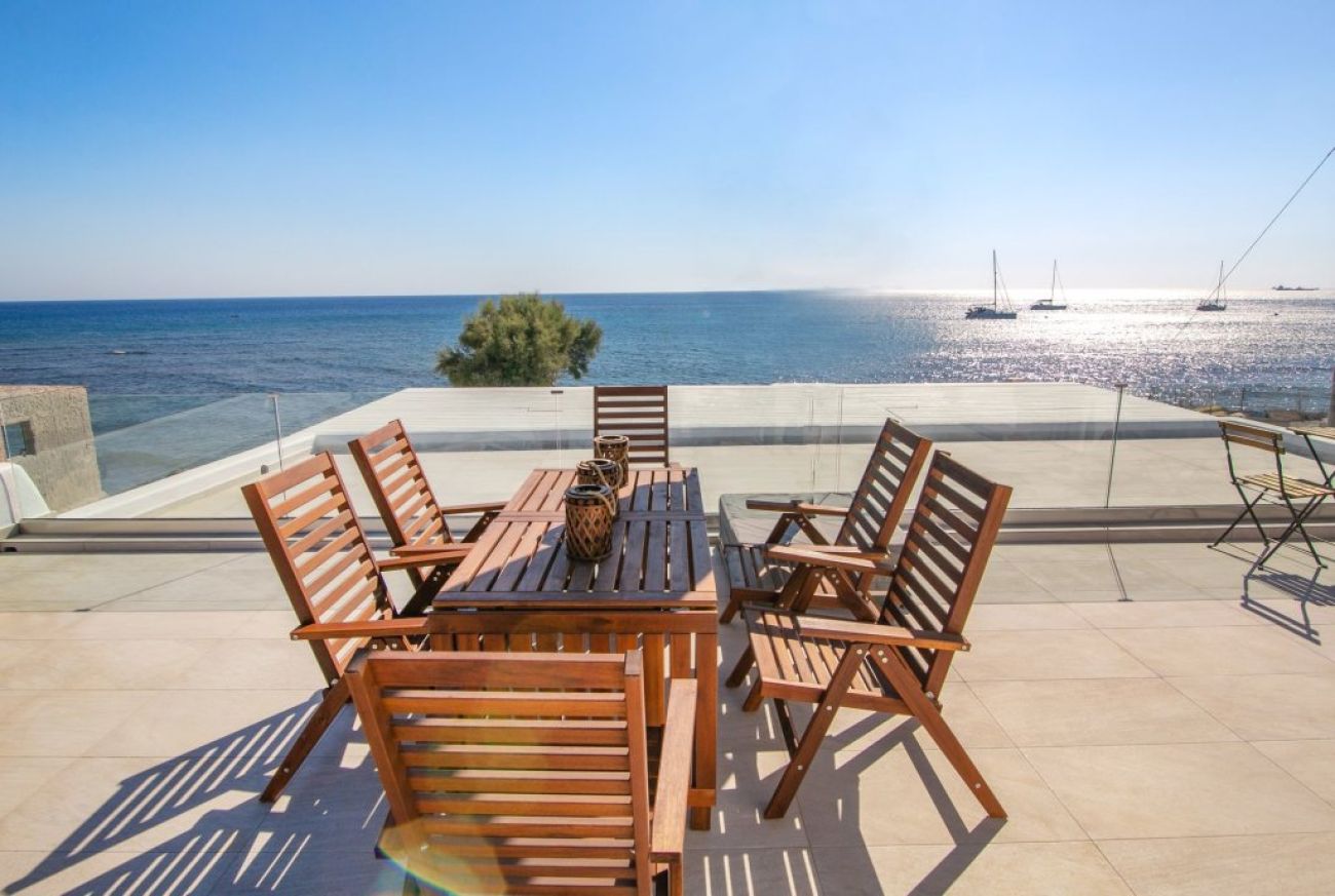 Aegean Melody Suites 3*
