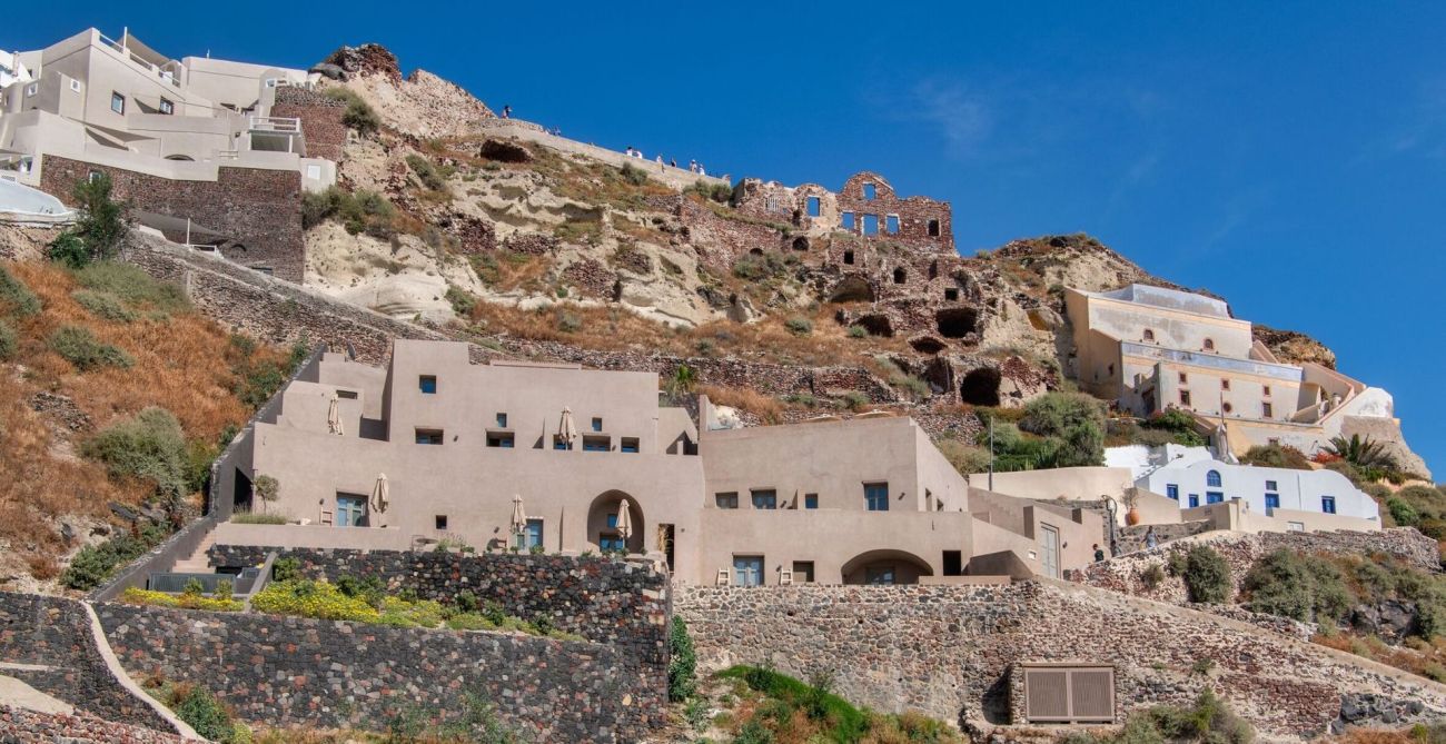 Old Castle Oia 4*