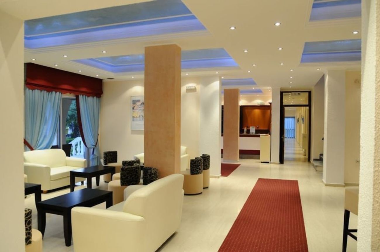 Primavera Hotel 2*