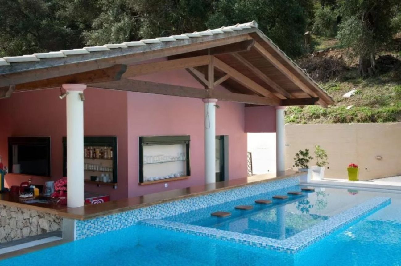 Marina Apartments & Studios