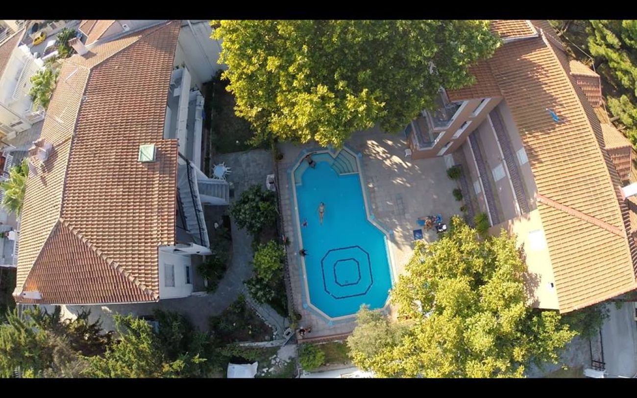 Oceanis Hotel 2*