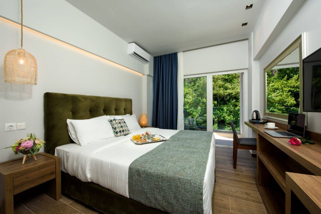 The Royal Grand Hotel 3*