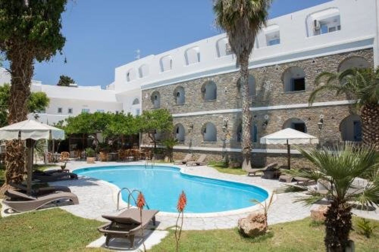 Louiza Hotel 2*