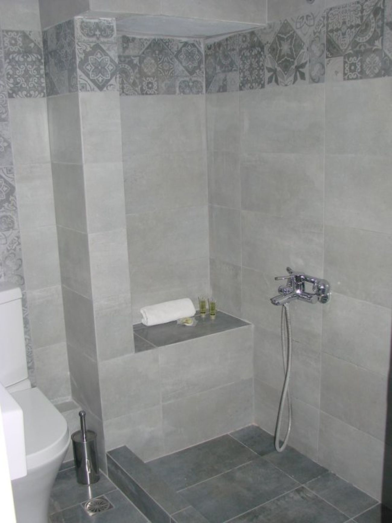 Nikolas Hotel 3*