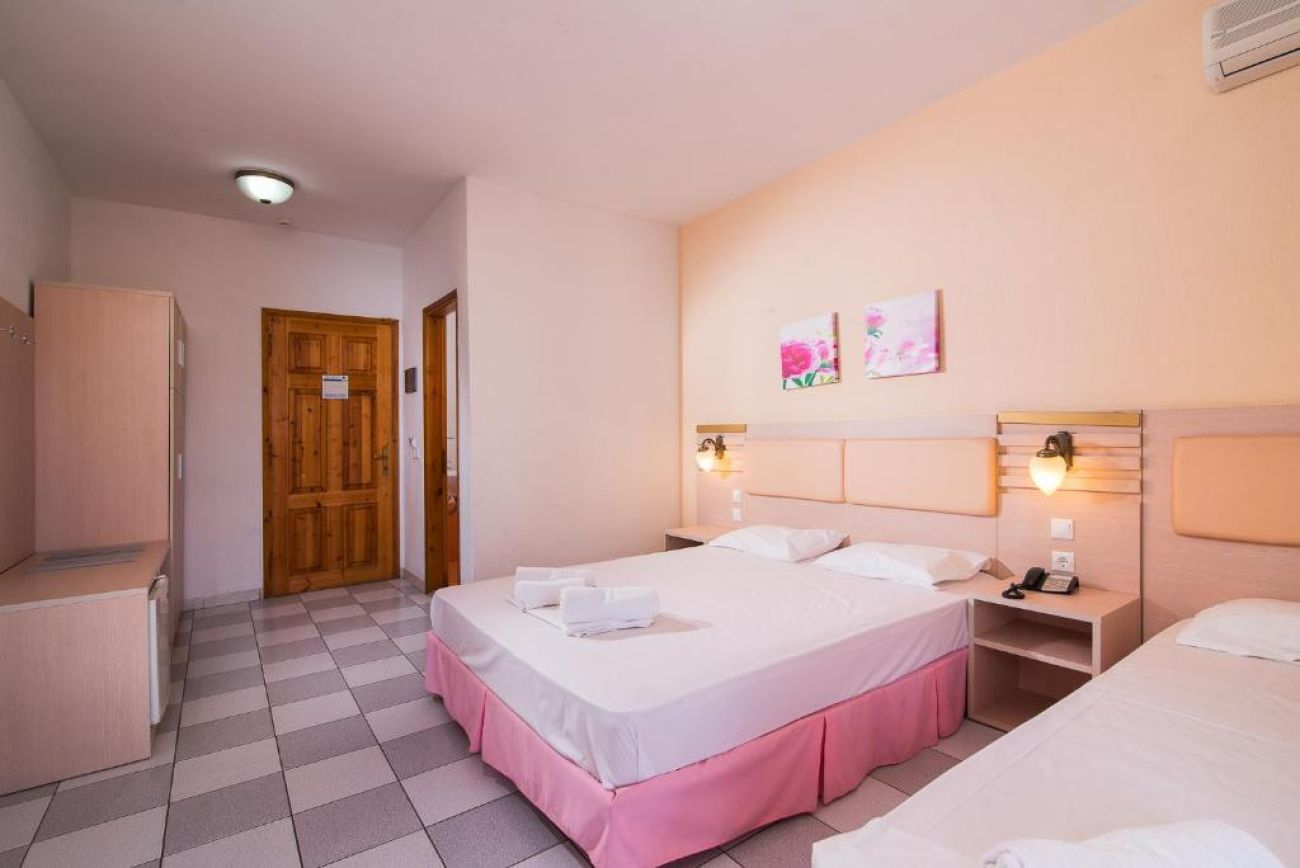 Calypso Hotel 2*