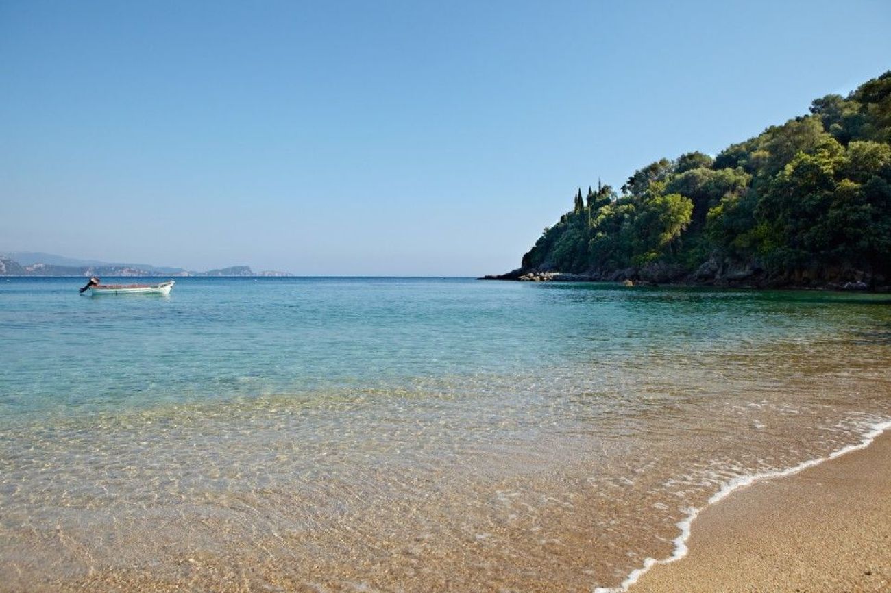 Lichnos Beach Hotel and Suites 5*