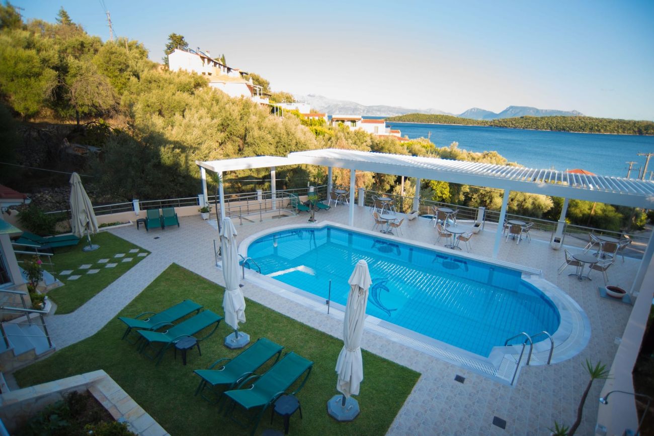 Oasis Hotel 3*