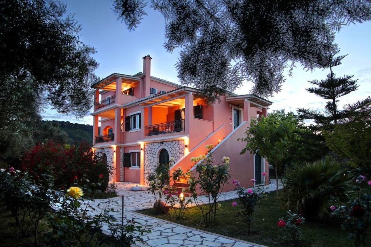Anthias Garden 3*
