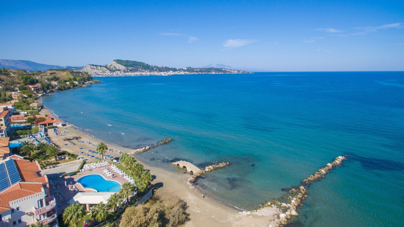 Xenos Kamara Beach