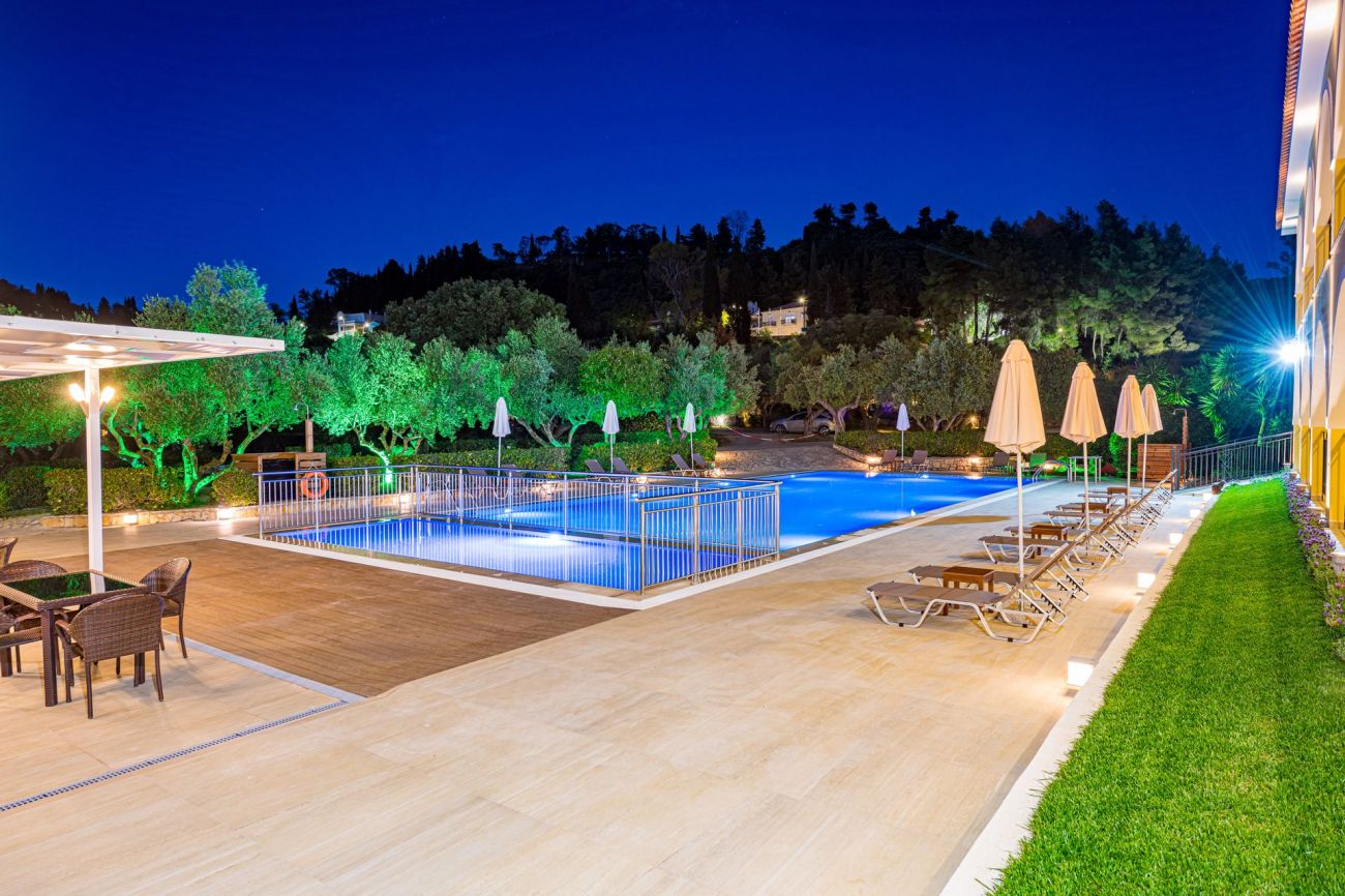 Varres Hotel 3*