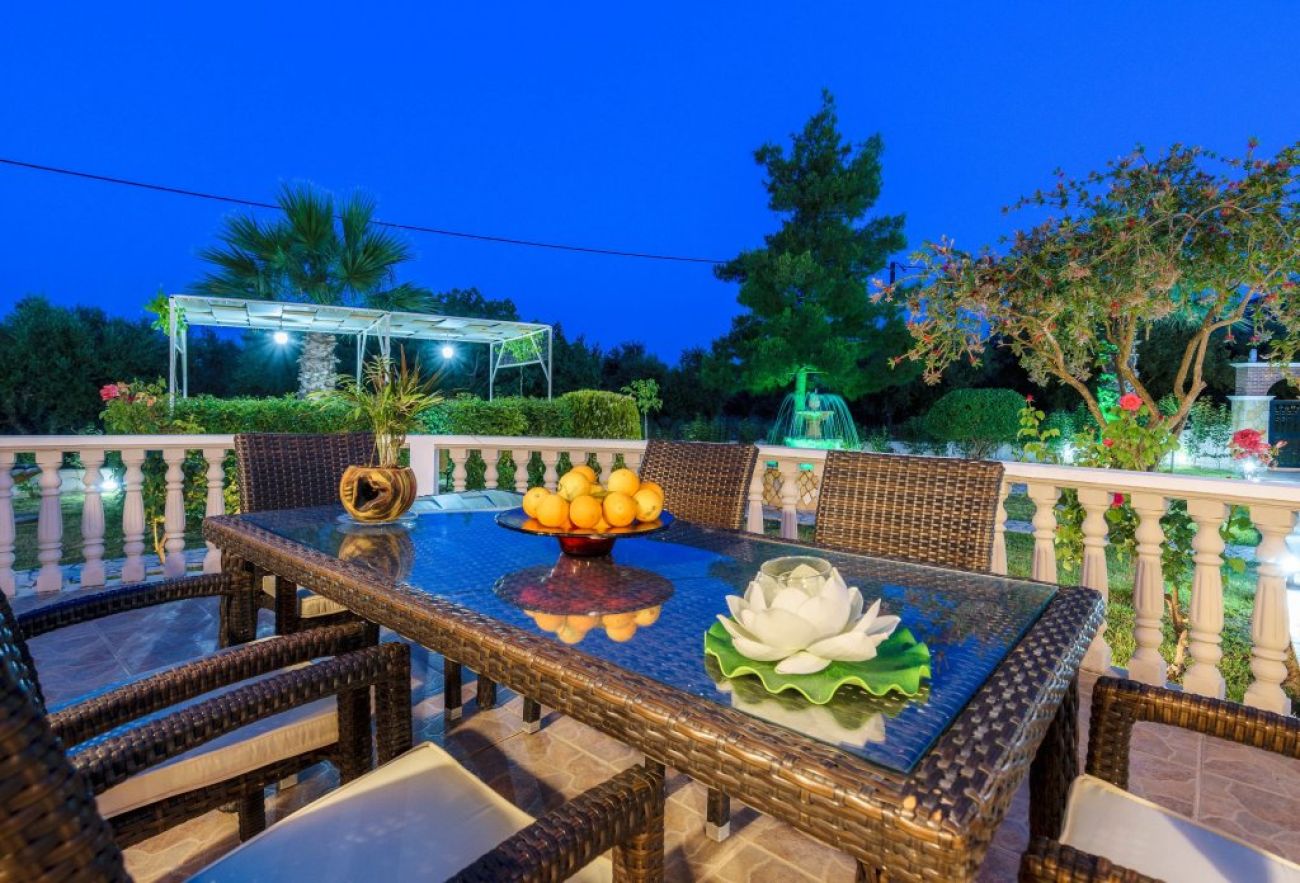 Fontana Holiday Home 4*