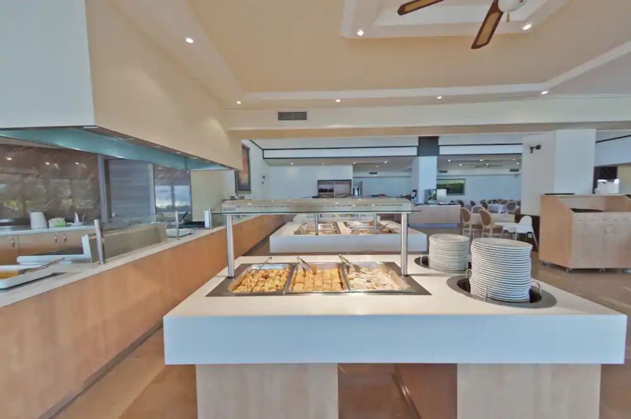 Palmariva Beach Hotel 4*