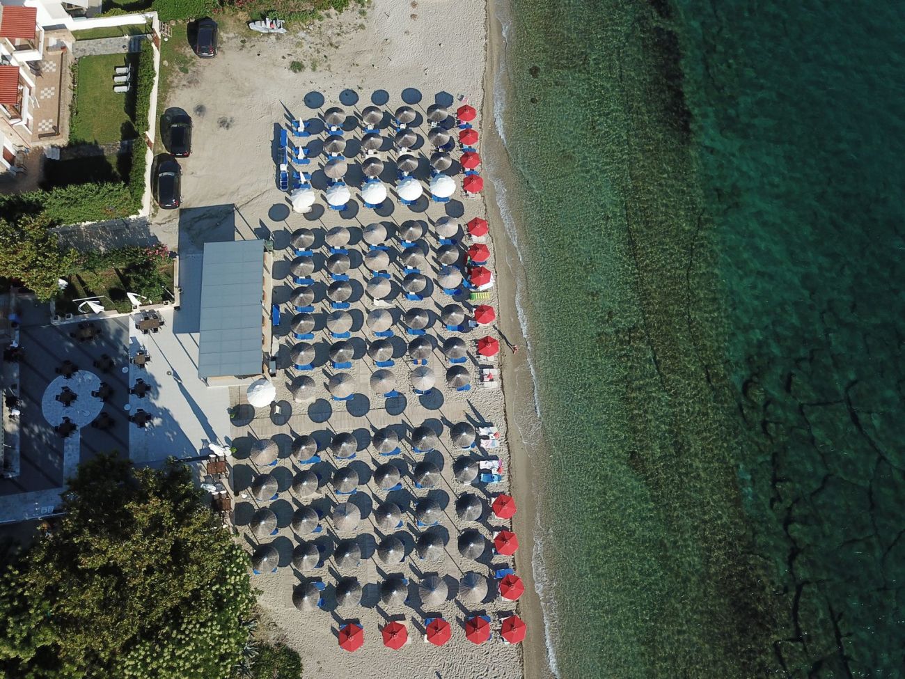 Naias Beach Hotel 3*