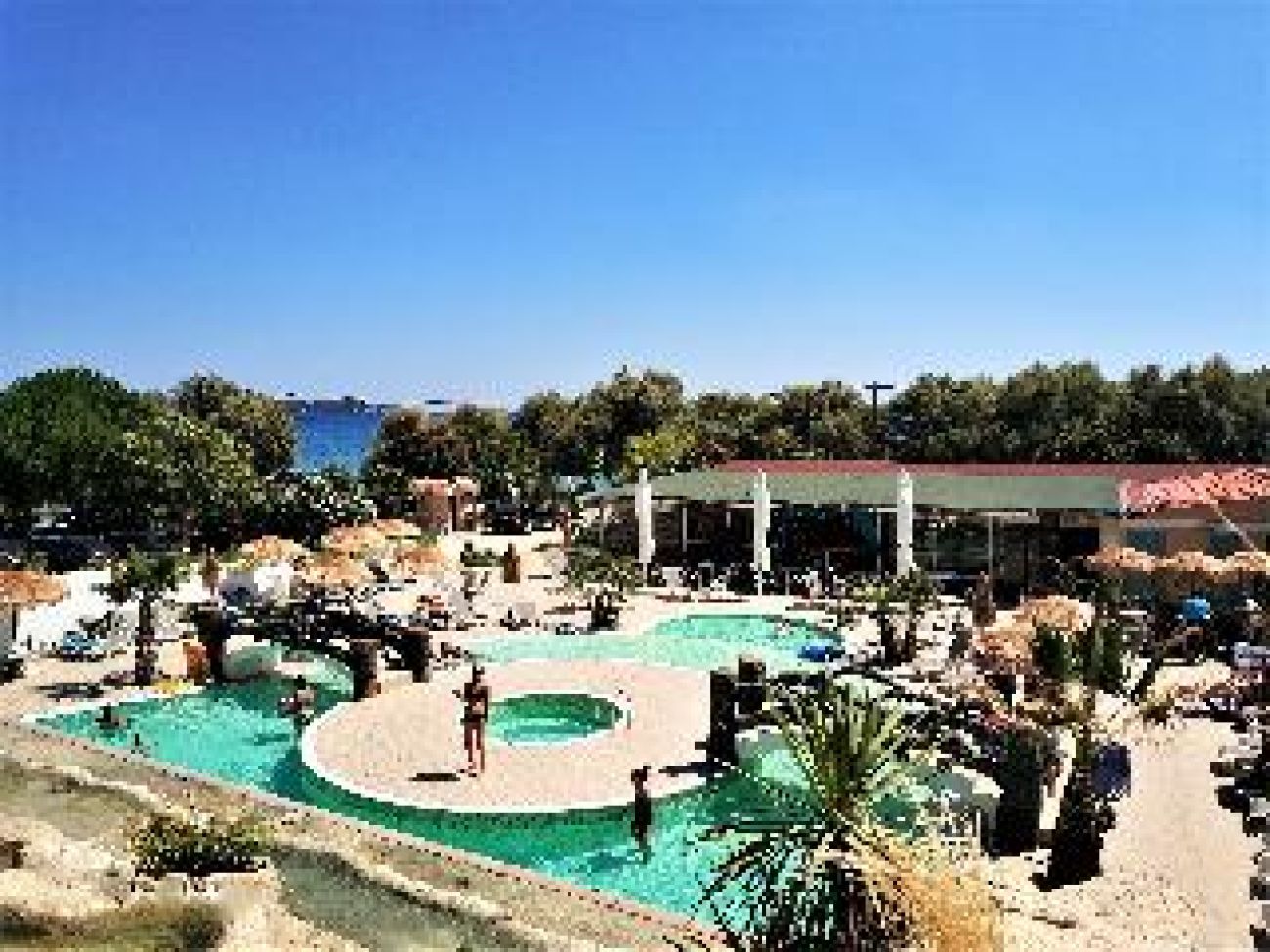Grand Beach 4*