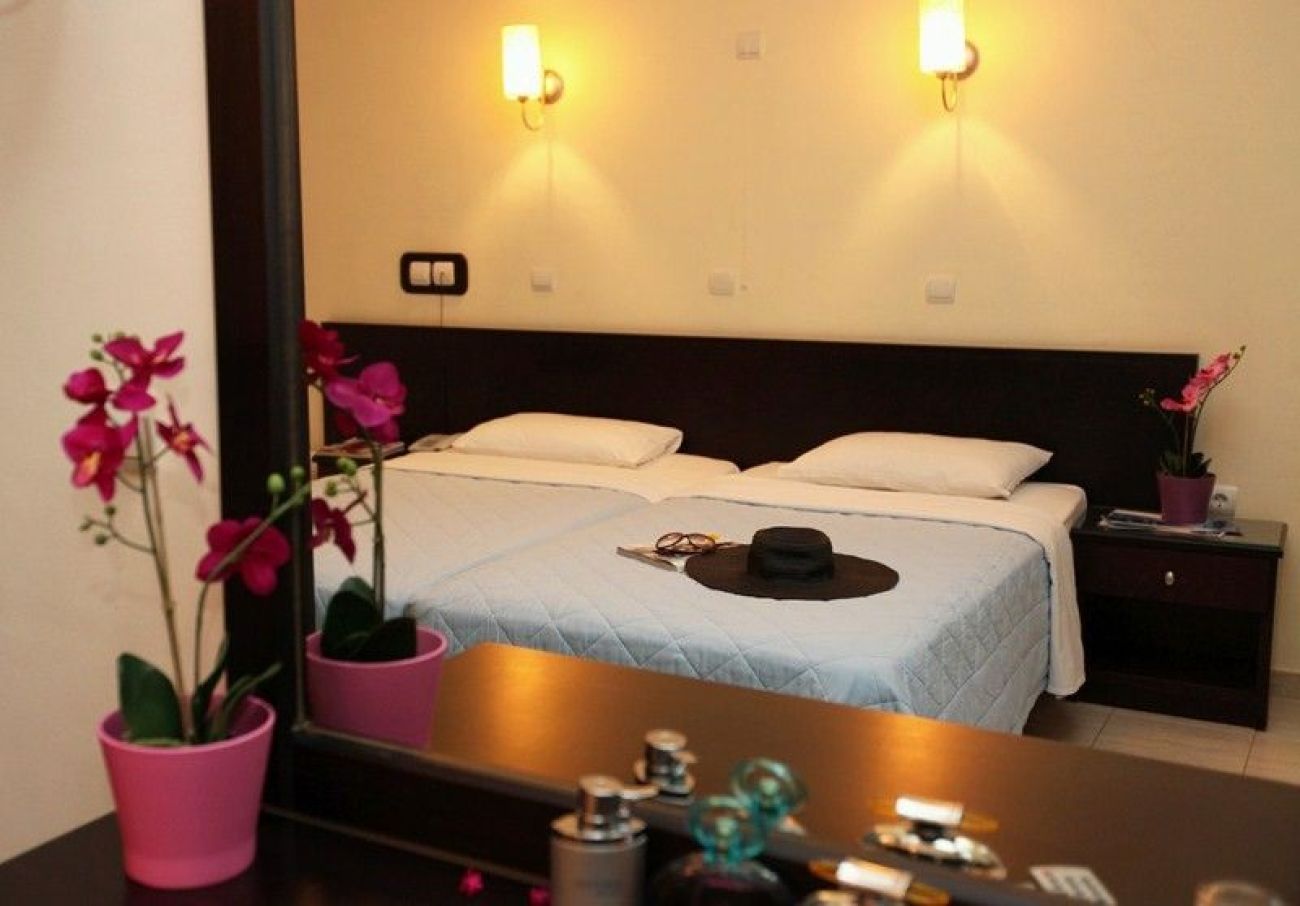 Maranton Beach Hotel