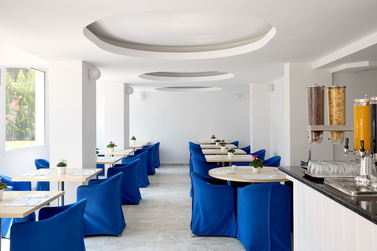 Kazaviti Hotel and Apartments