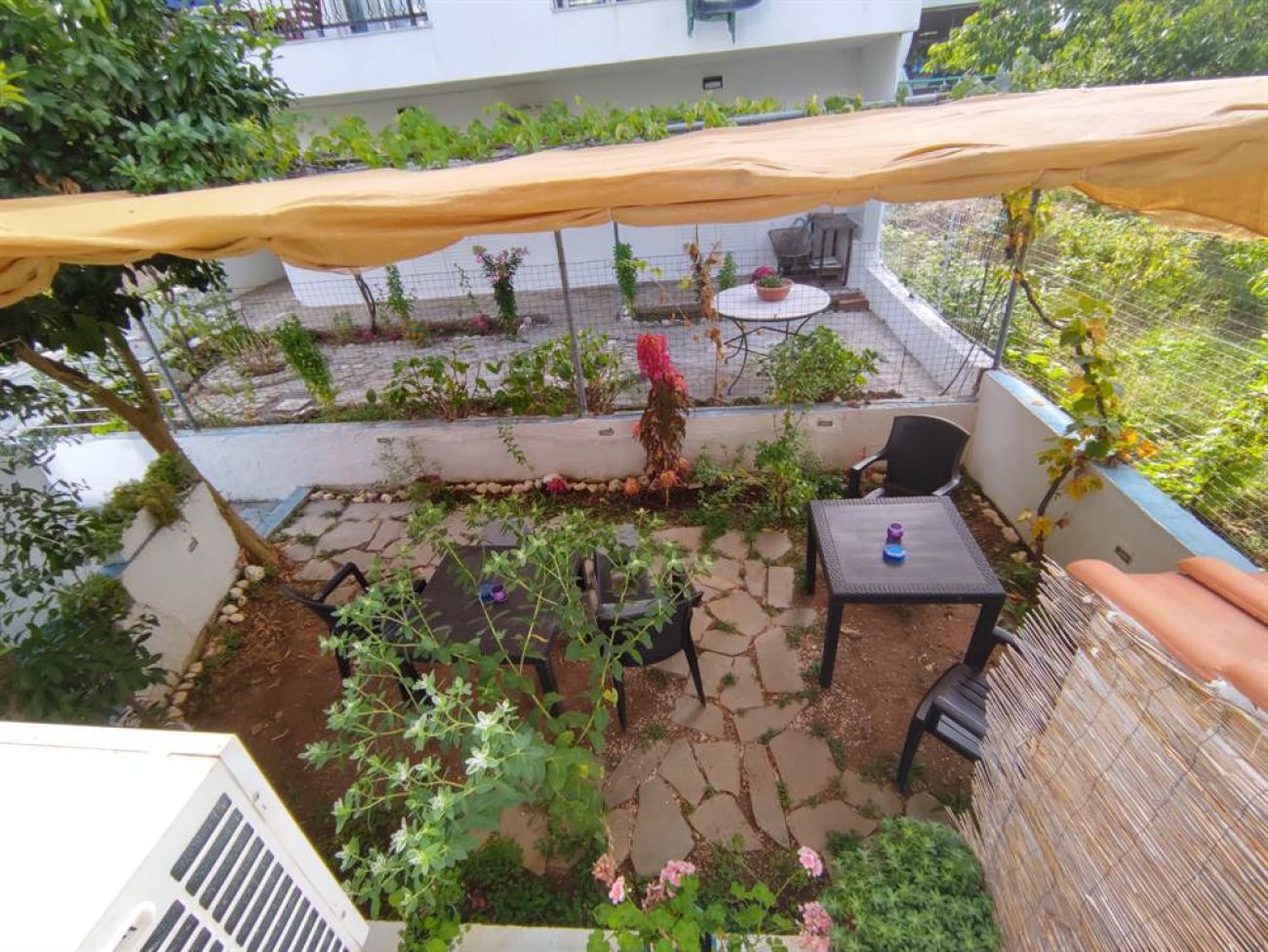 Celeste Deluxe Apartments 3*
