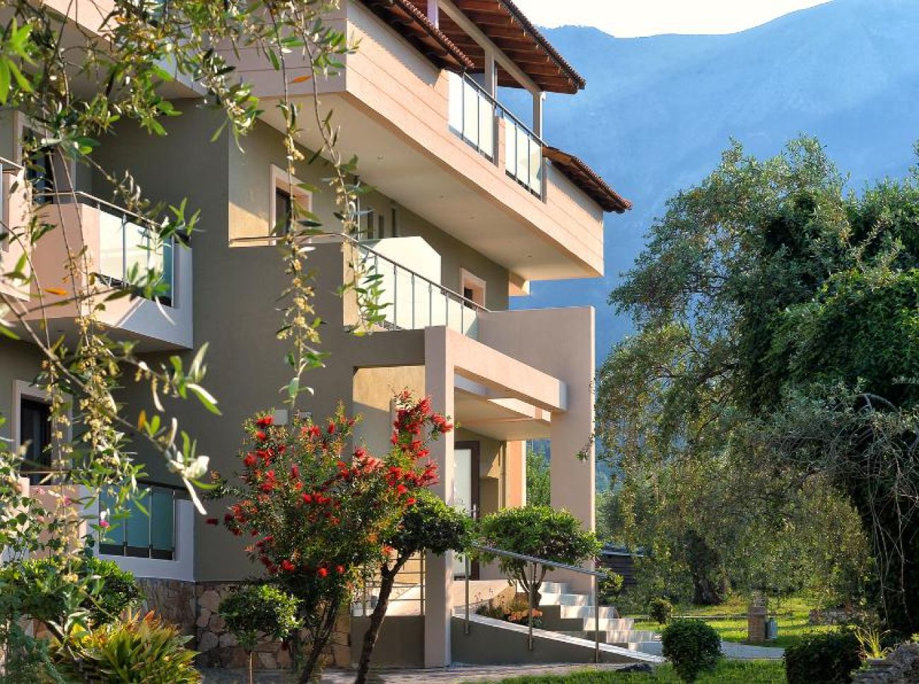 Korina Hotel 3*