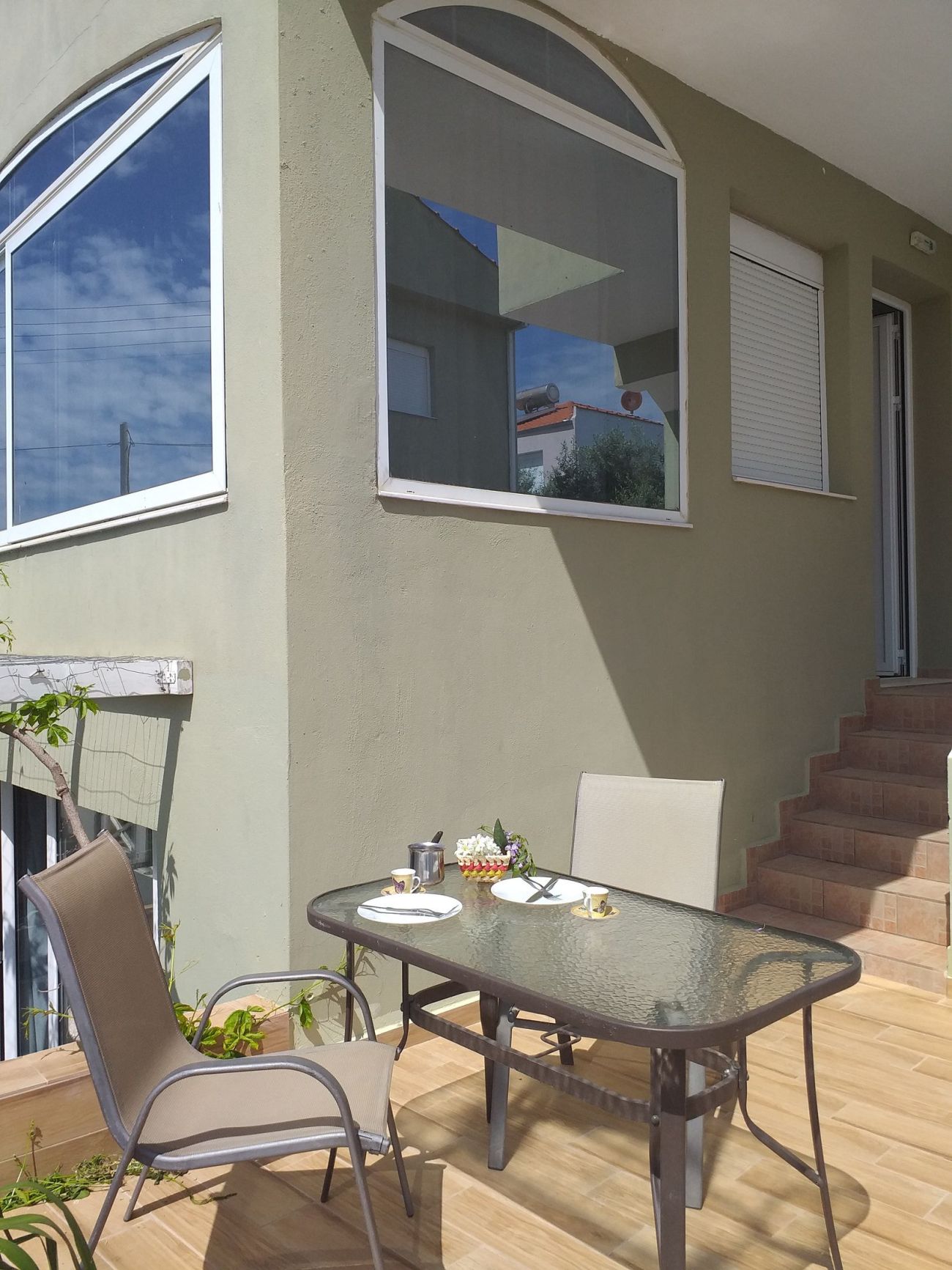 Kapahi Sea View Hotel Apartments