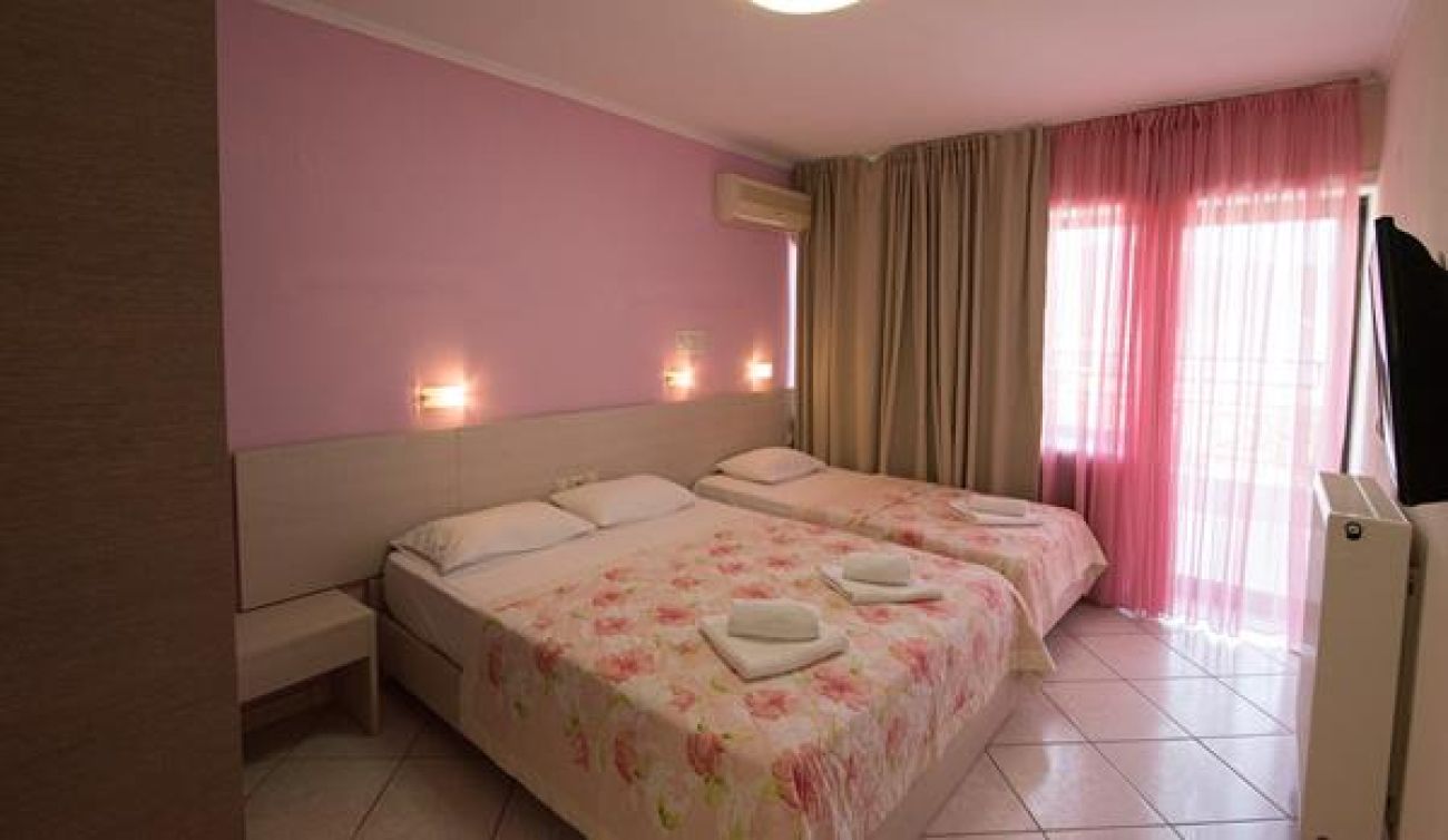 Aloe Hotel 3*