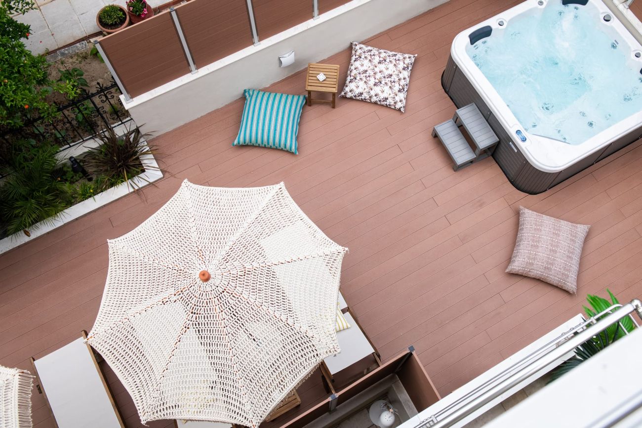 ELLE Rooms & Suites