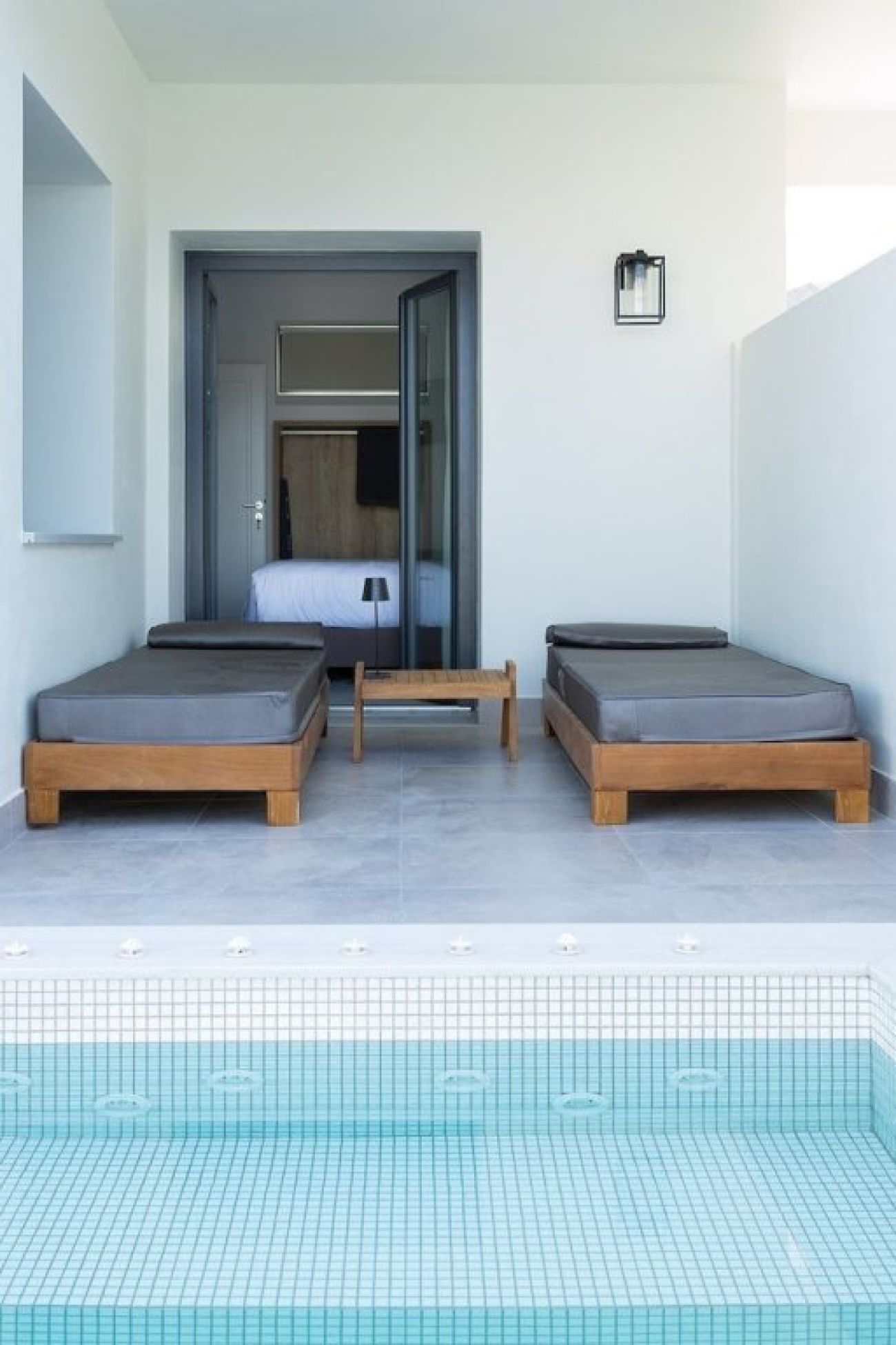 Karat Suites 3*