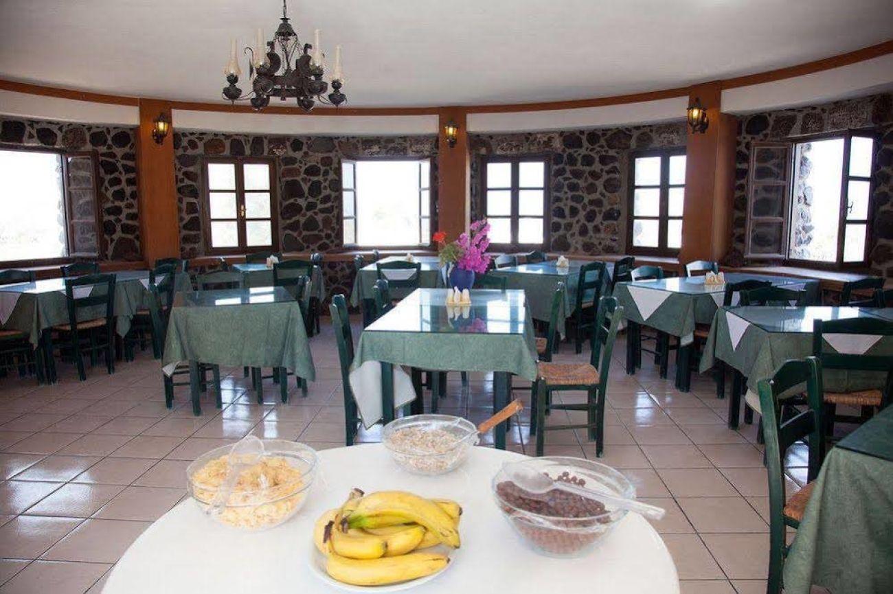 Caldera View Resort 3*