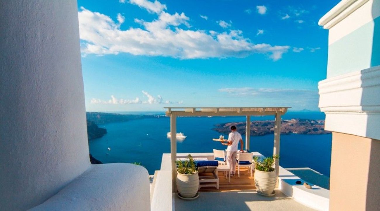 Iconic Santorini a boutique cave hotel 5*