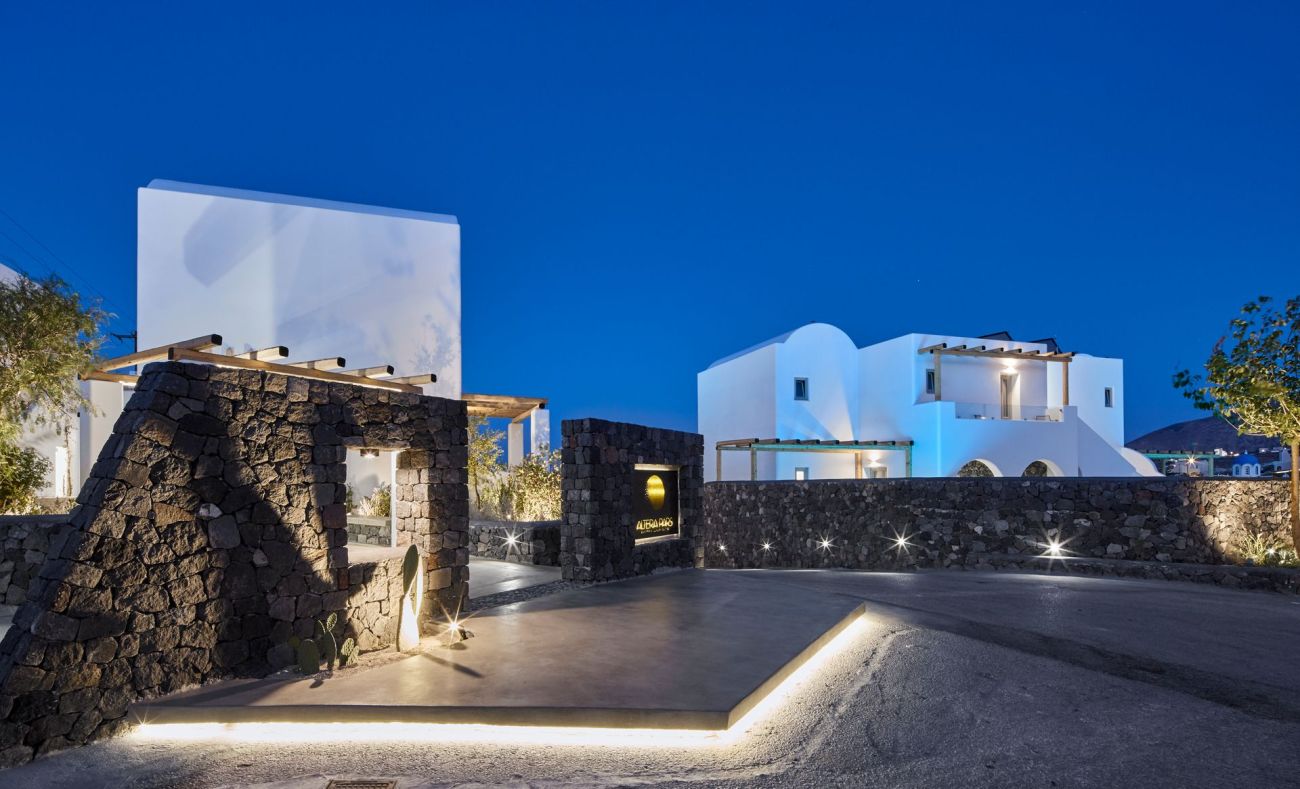 Altera Pars Suites Santorini