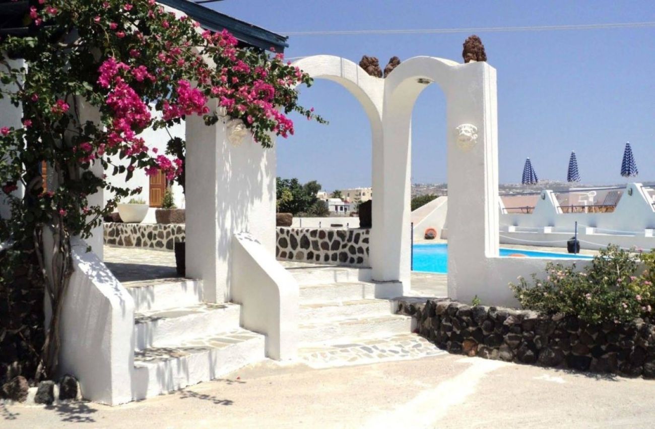 Adamastos 3*
