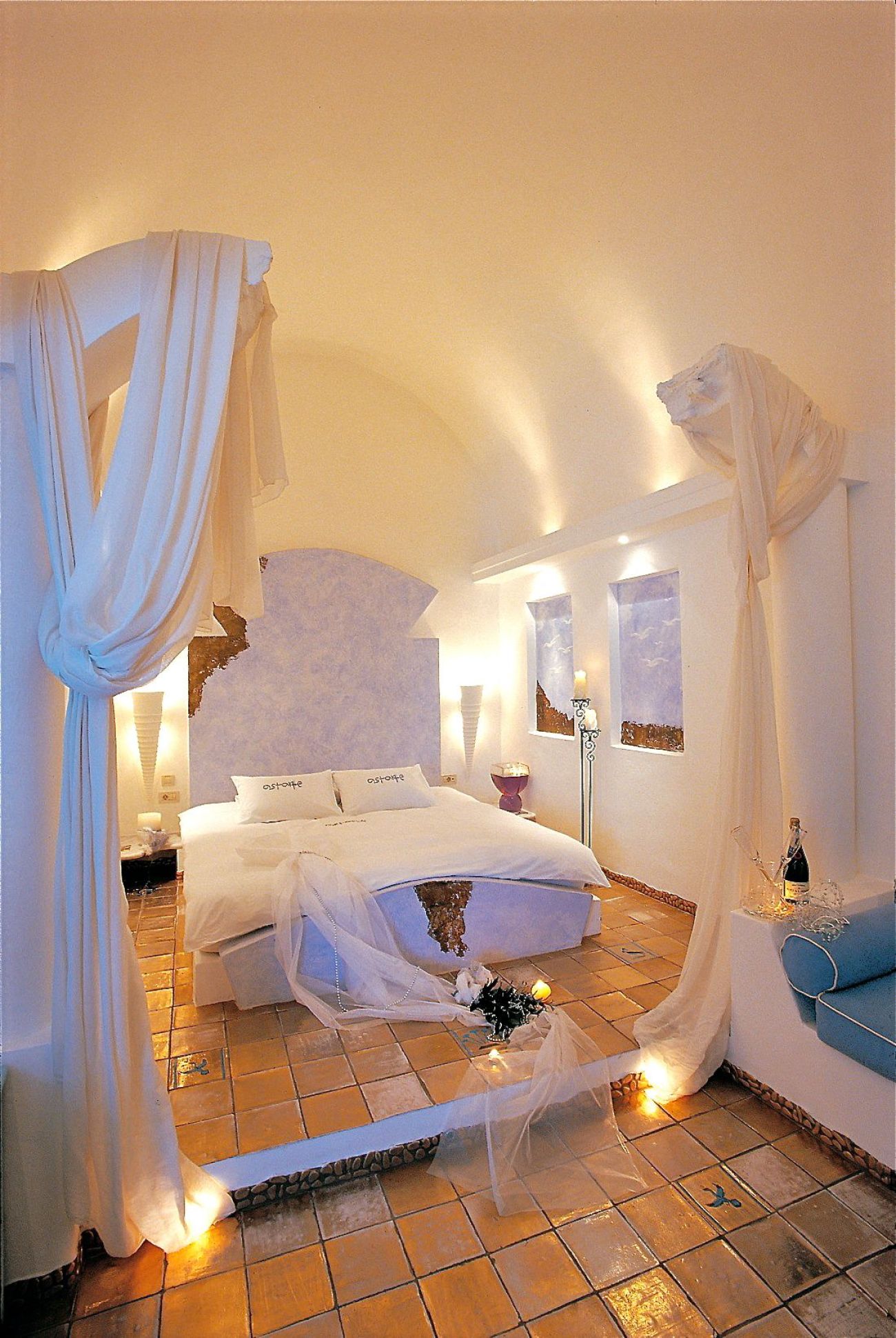 Astarte Suites Santorini 5*
