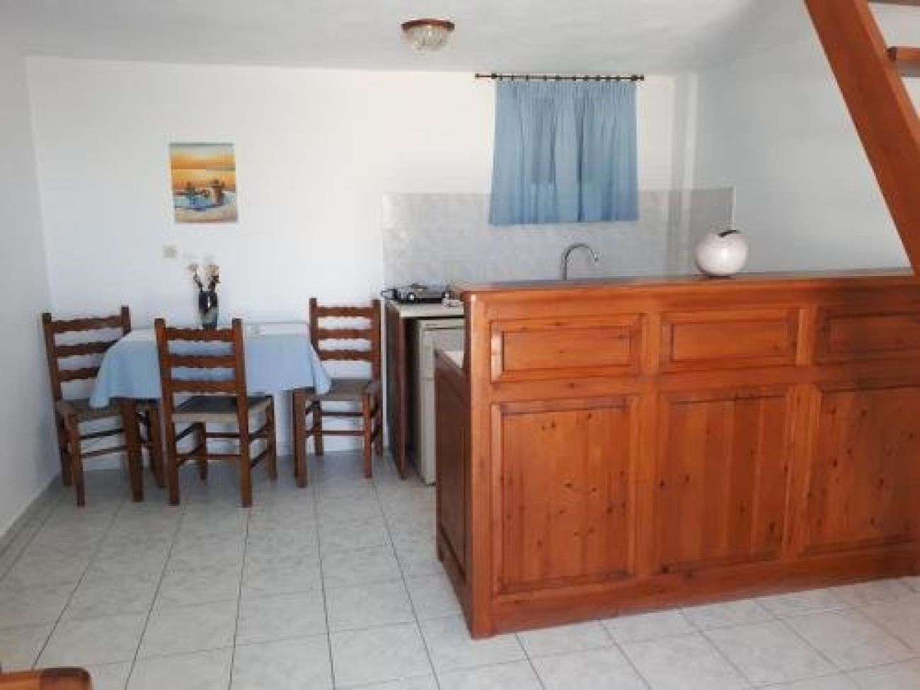 Paradisos Oia 1*