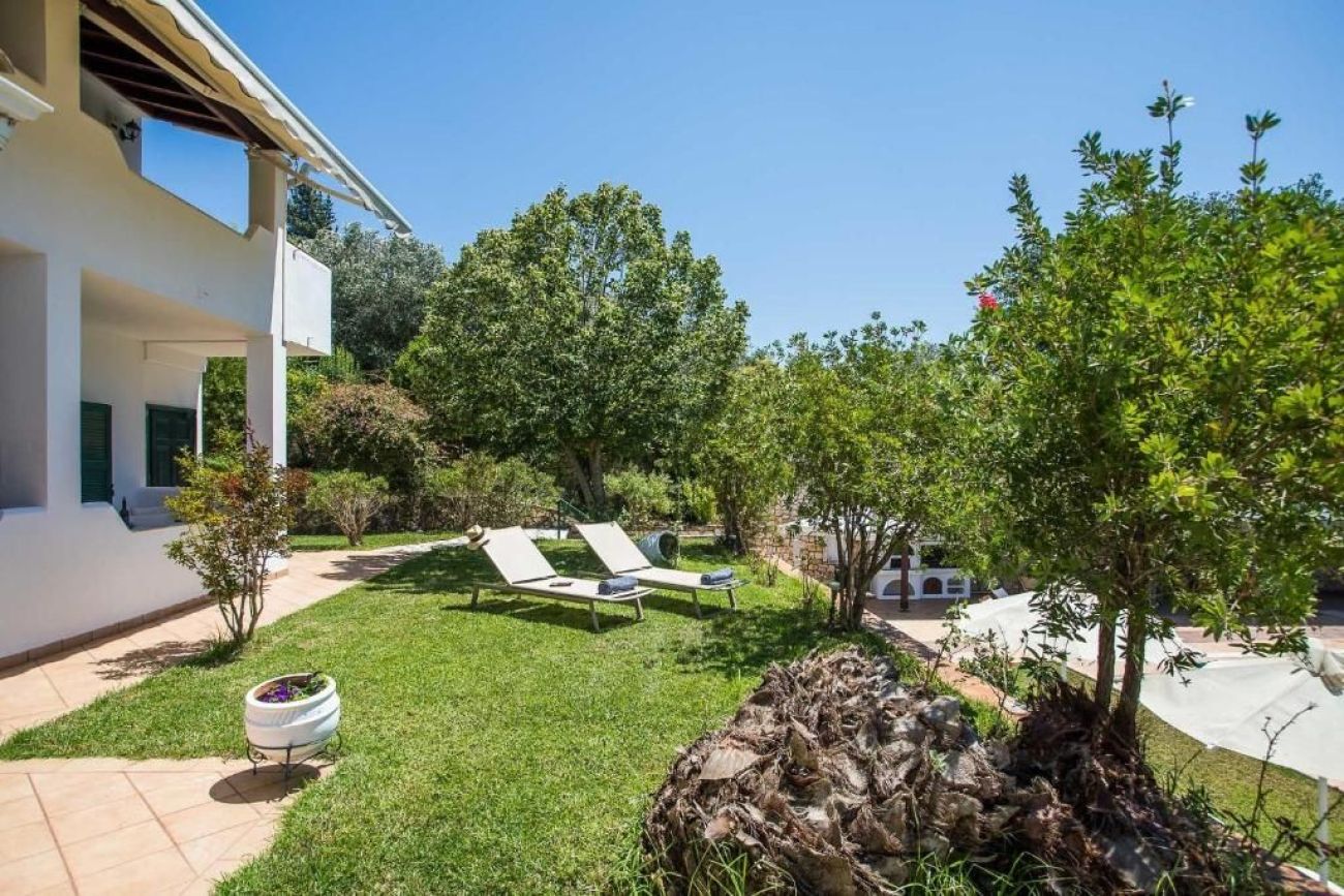 Paradise Inn Corfu 3*