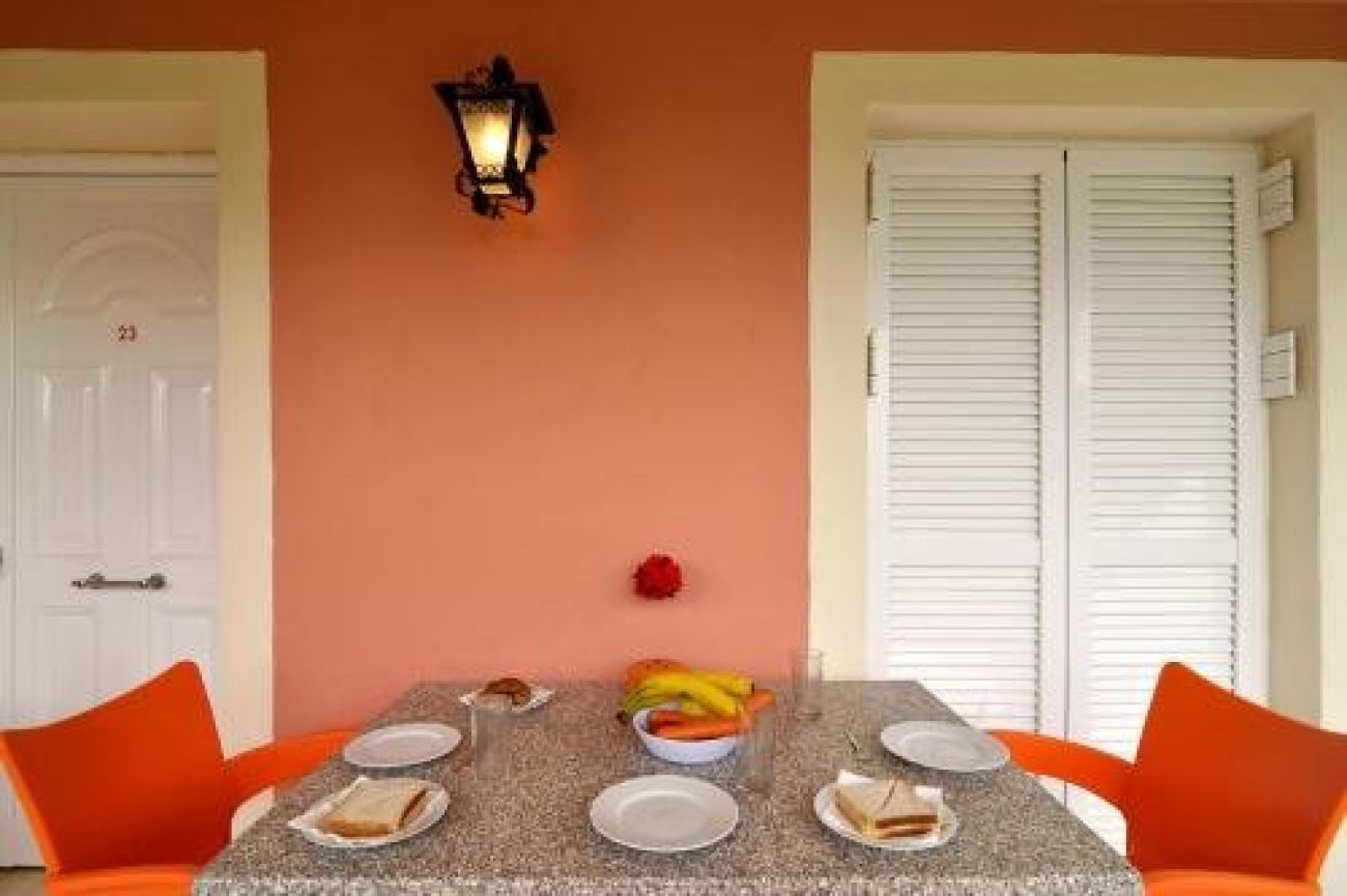 Fouxia Apartments and Studios