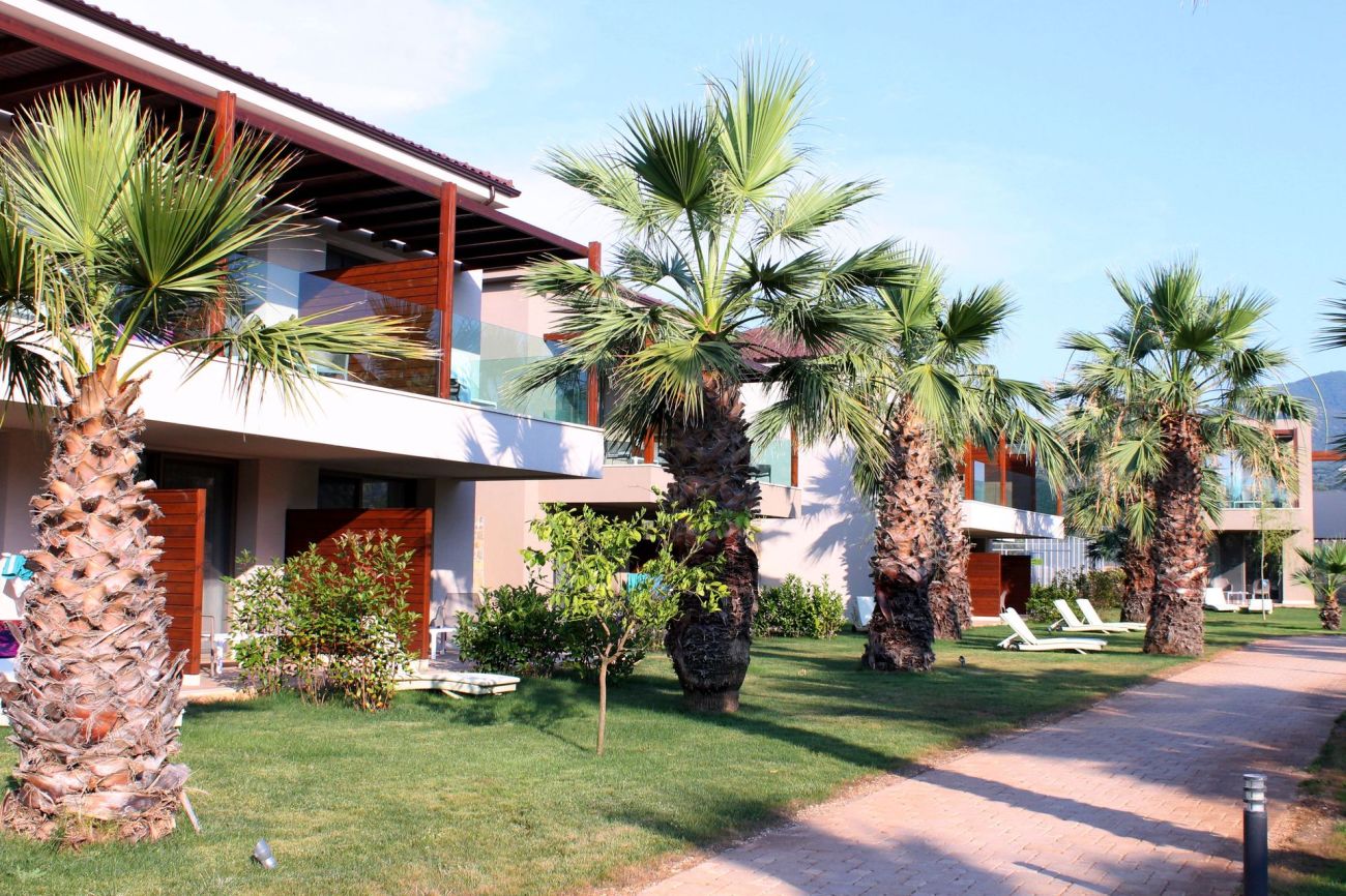 Almyros Beach Resort & Spa 5*