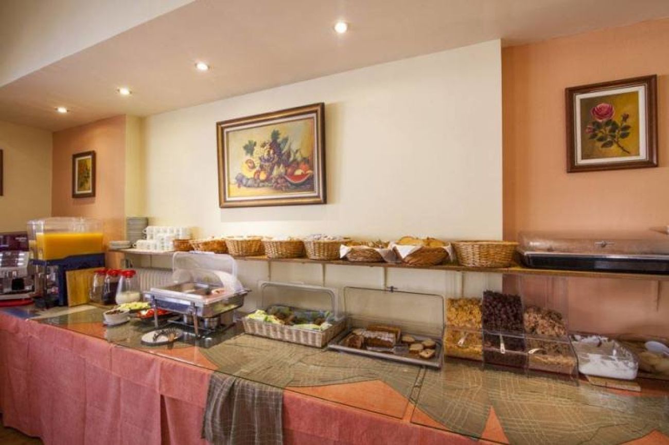 Maltezos Hotel 3*