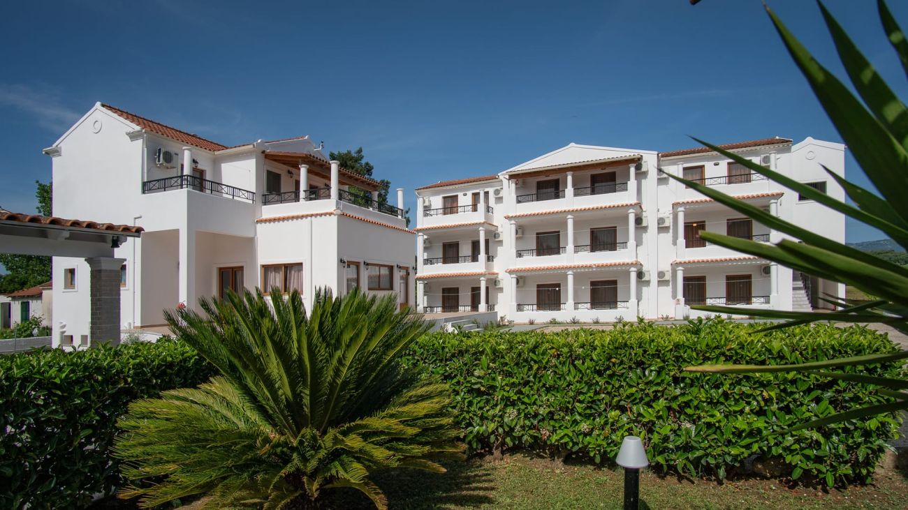 Goudelis Apartments 3*