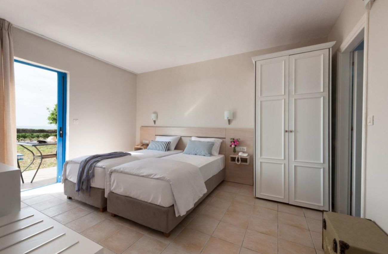 Ammoudia Maisonettes 3*