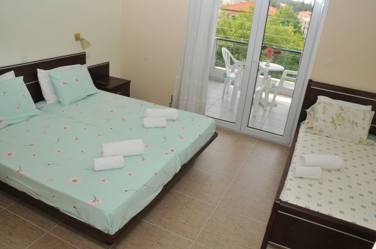 Oceanis Hotel 2*