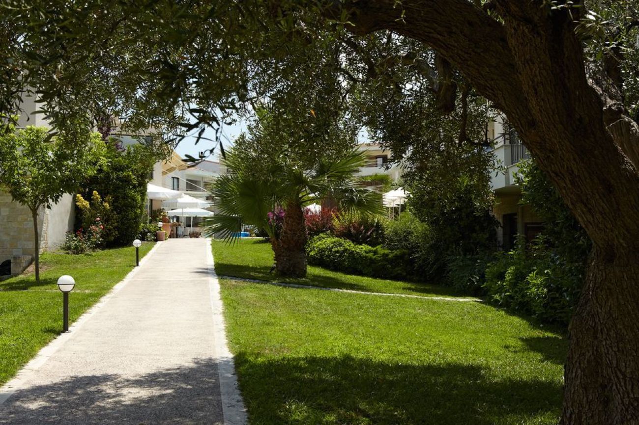 Renaissance Hanioti Resort 4*