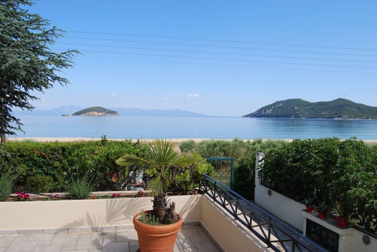Blue Crystal Villa 3*