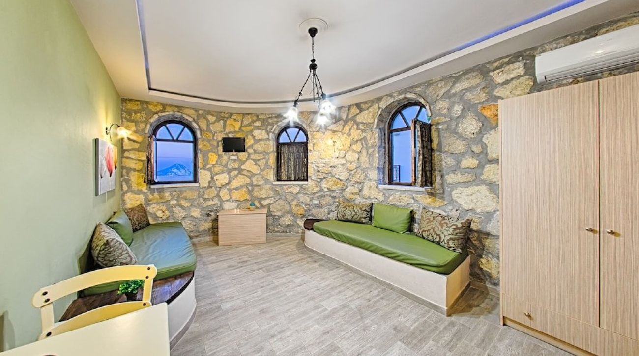Harmony Hotel 4*