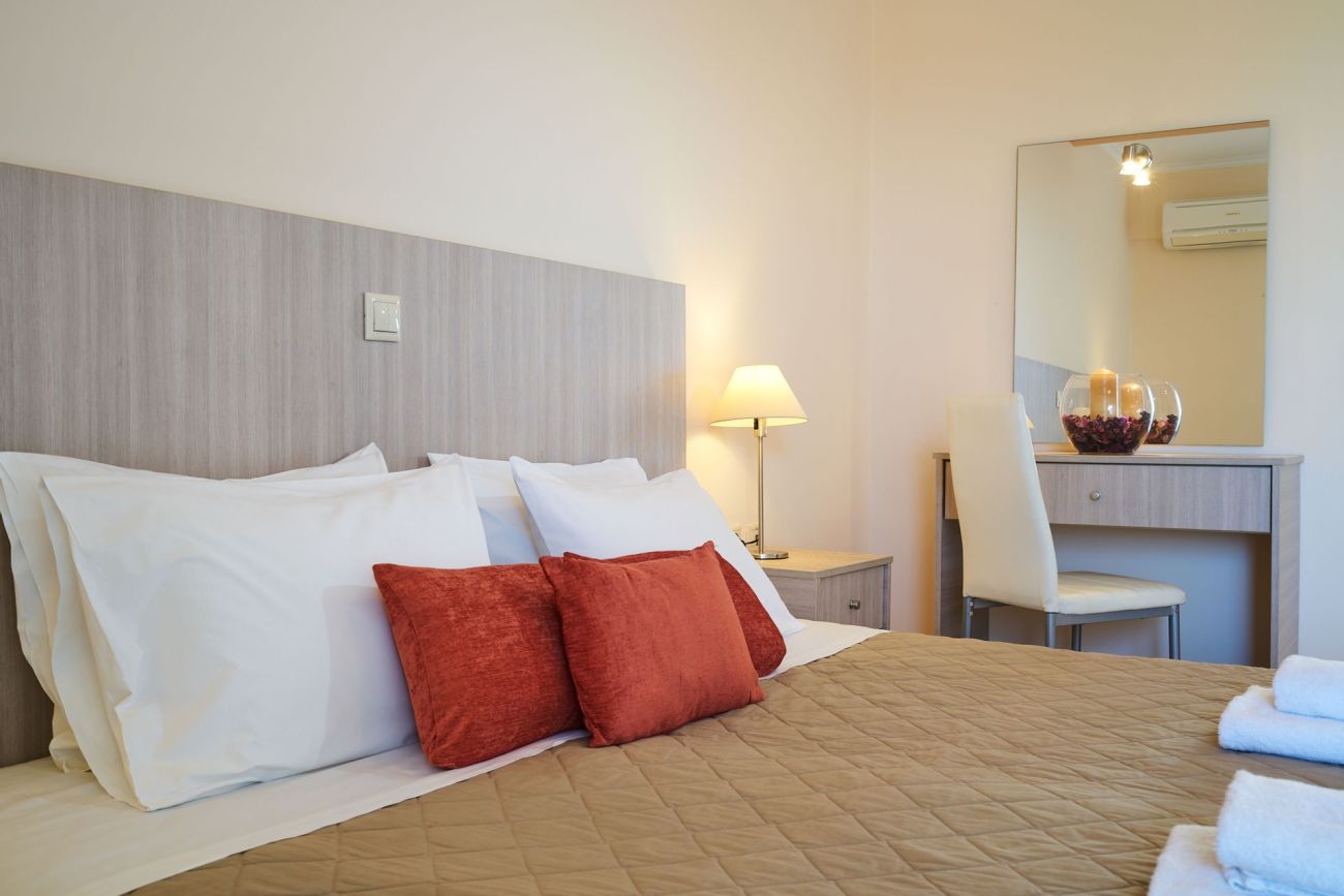 Varres Hotel 3*