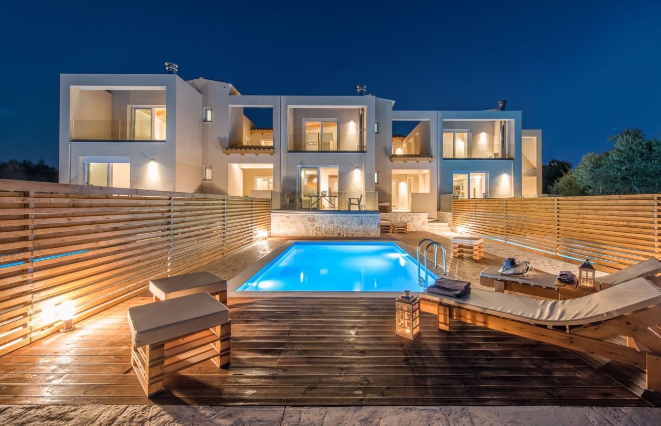 Dolce Luxury Suites
