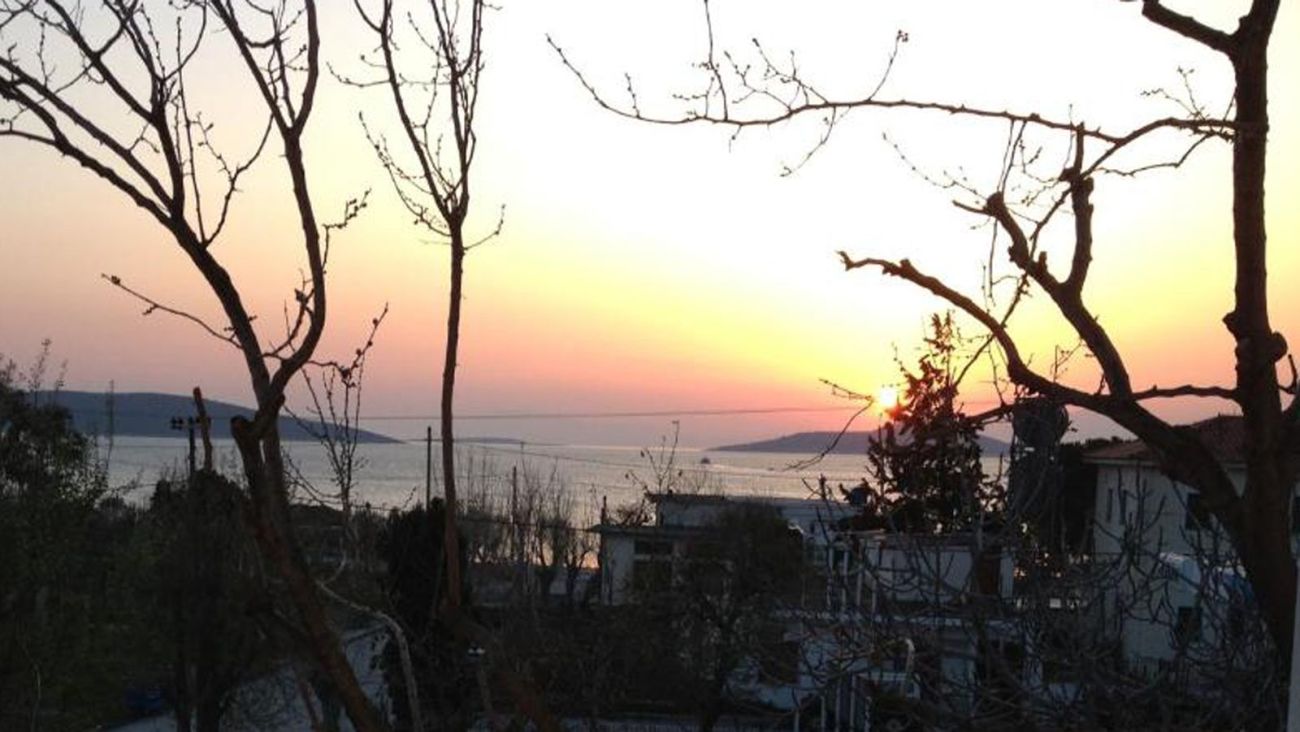 Gikas Apartments 3*