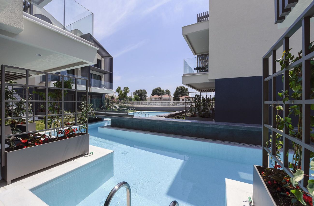 Serenity Suites 3*