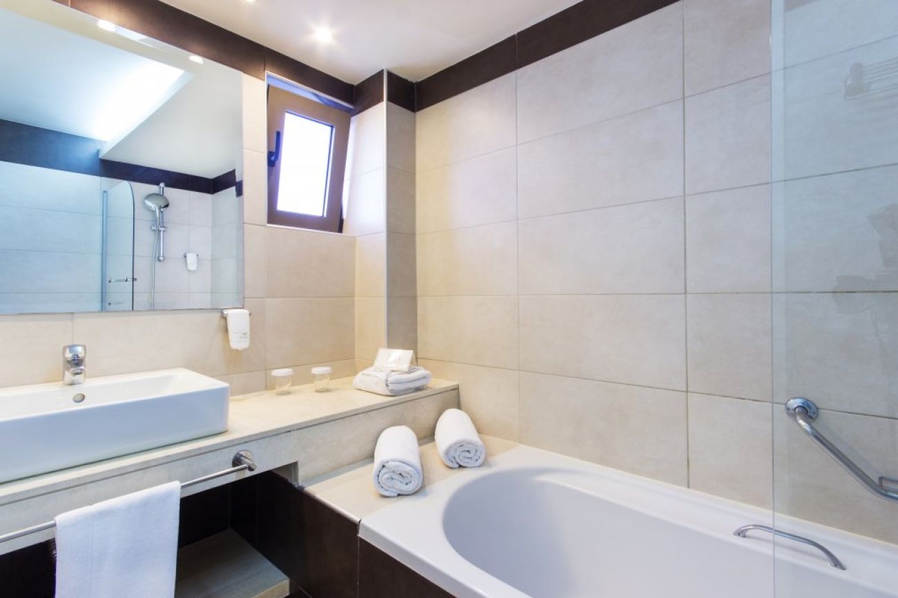 Alea Hotel & Suites