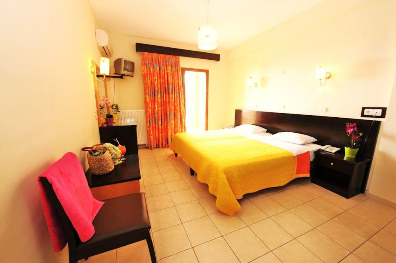 Maranton Beach Hotel